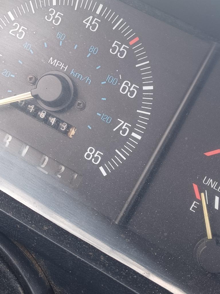 1989 Ford F-250 - Photo 7