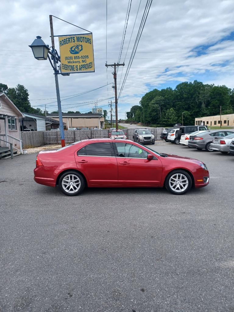2012 Ford Fusion SEL's photo