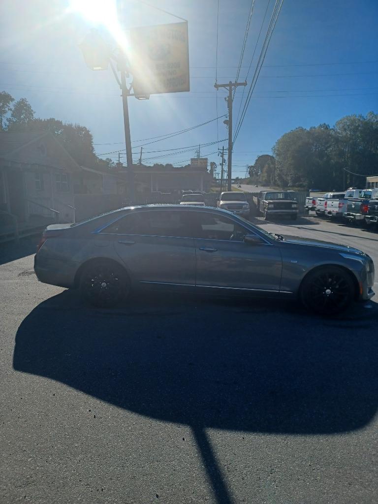 2017 Cadillac CT6 Luxury's photo