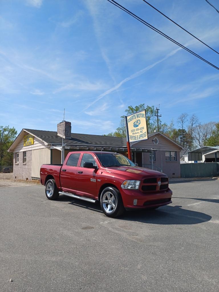 2014 RAM 1500 Express Crew Cab's photo