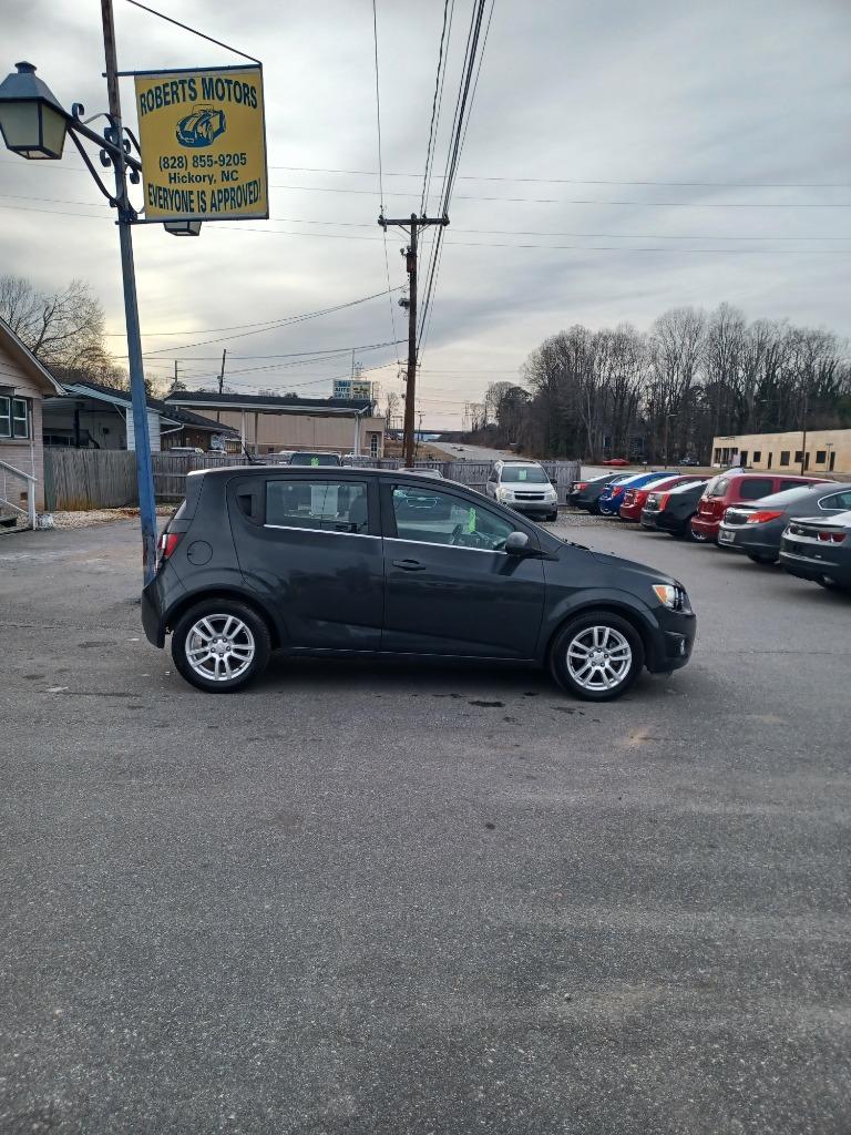 2014 Chevrolet Sonic LT's photo
