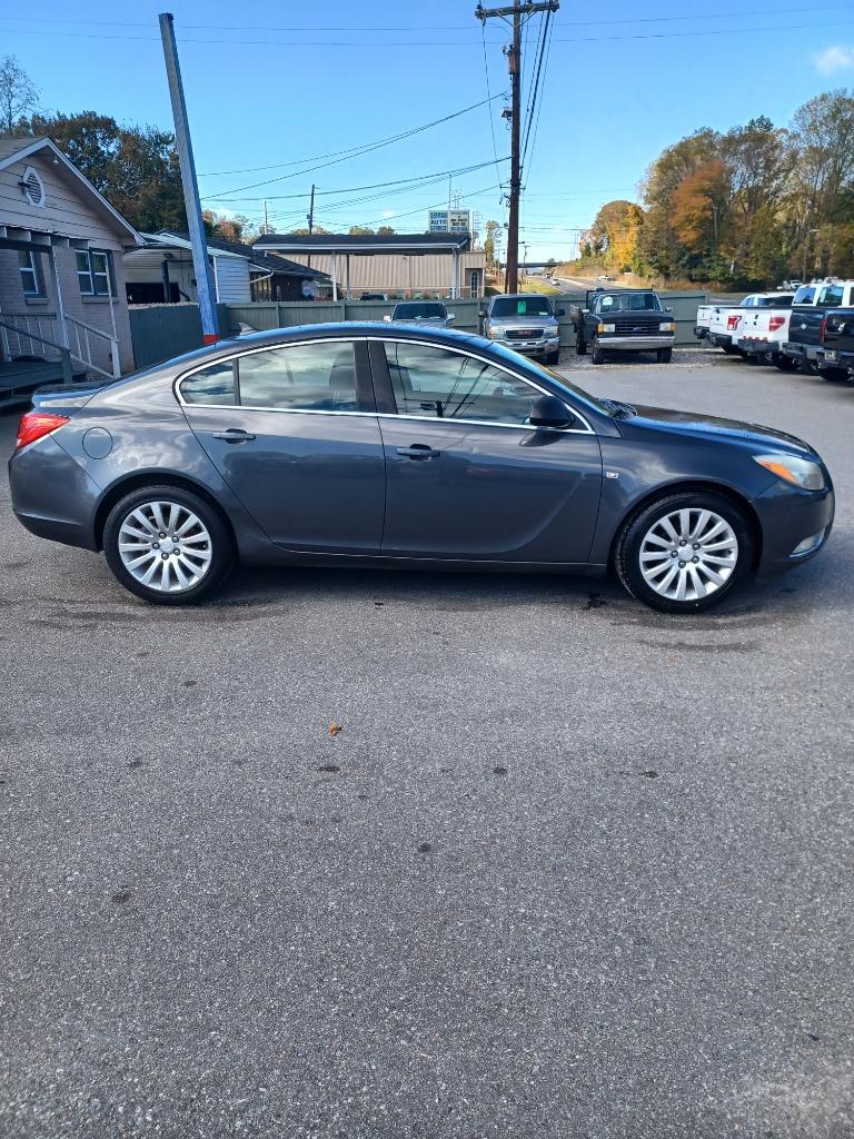 2011 Buick Regal CXL's photo