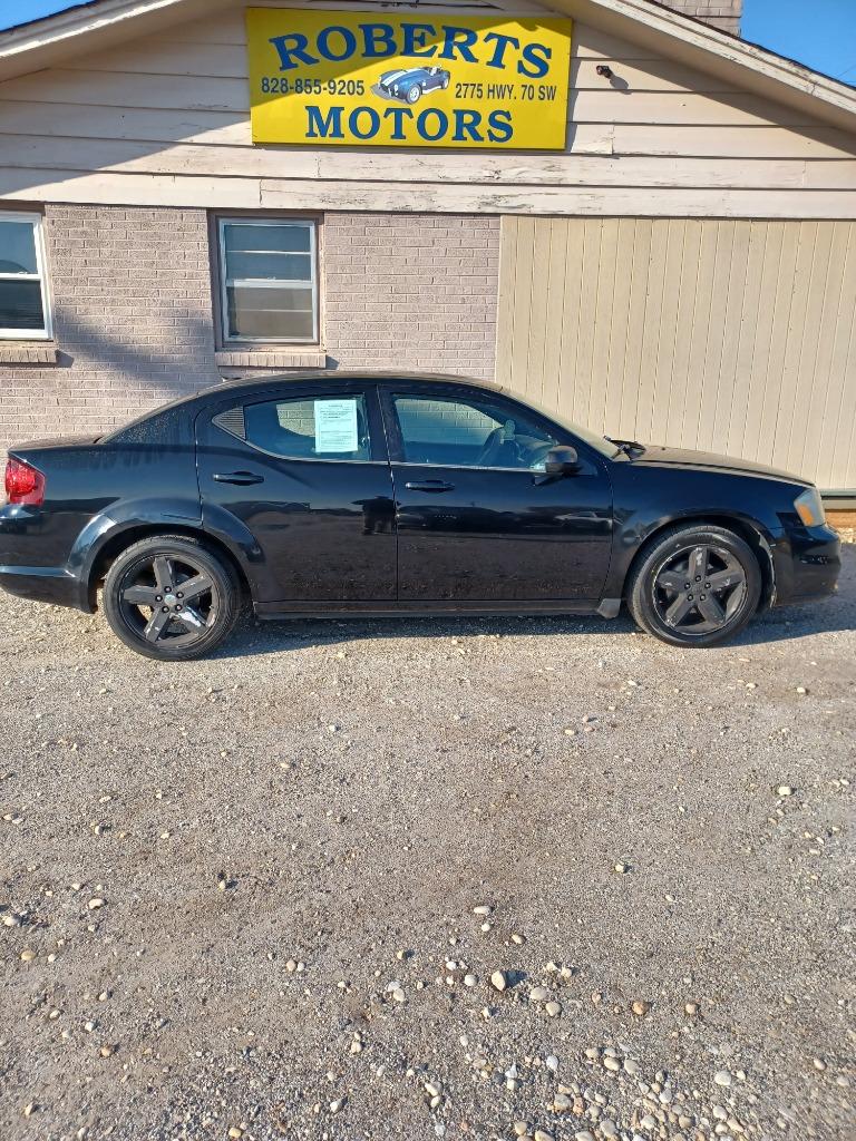 2011 Dodge Avenger Mainstreet's photo