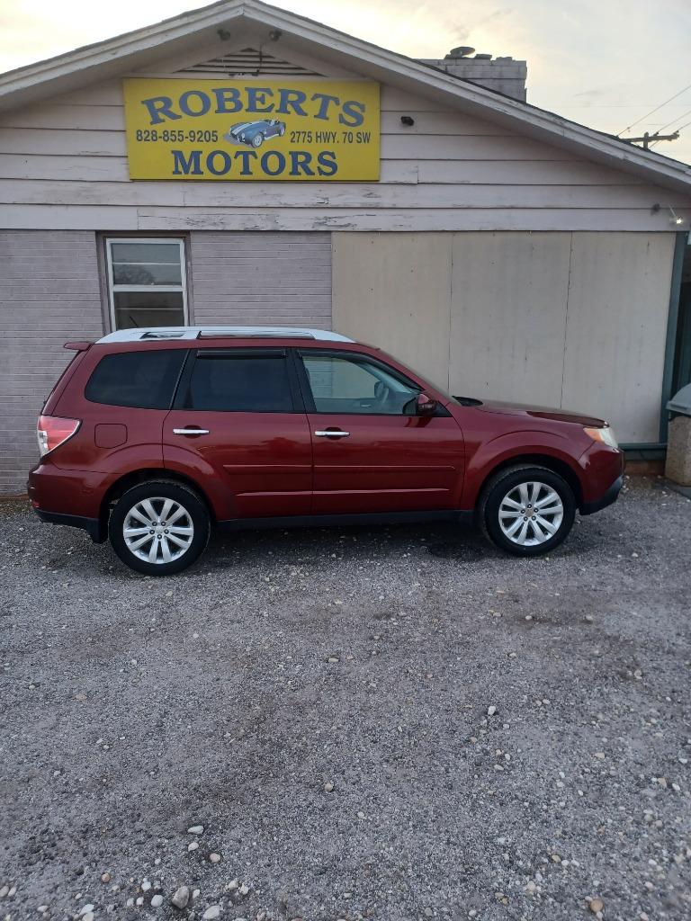 2012 Subaru Forester X Touring's photo